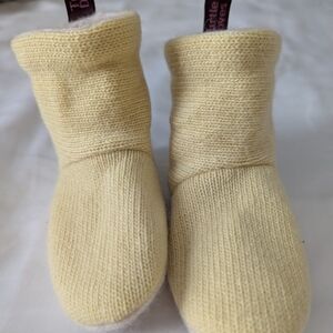 Cream Knit Slippers Soft and Cozy